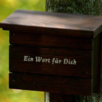 Motiv "Eine Nachricht für dich". Foto von Doris und Michael Will, pfarrbriefservice.de