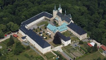 Kloster Huysburg, Wikipedia