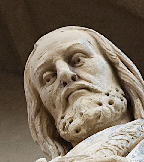 Heiliger Josef. Skulptur an der Fassade der Kirche Sankt Familia, Kassel. Foto: Paavo Blåfield